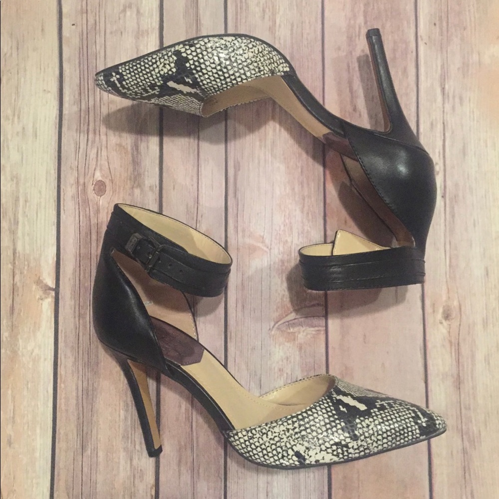 Vince Camuto | Snakeskin Lyla Pumps